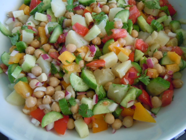 Greek Chickpea Salad 