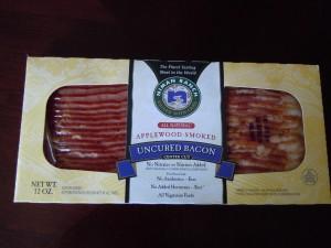 uncured bacon, sprouted buns,blt 003